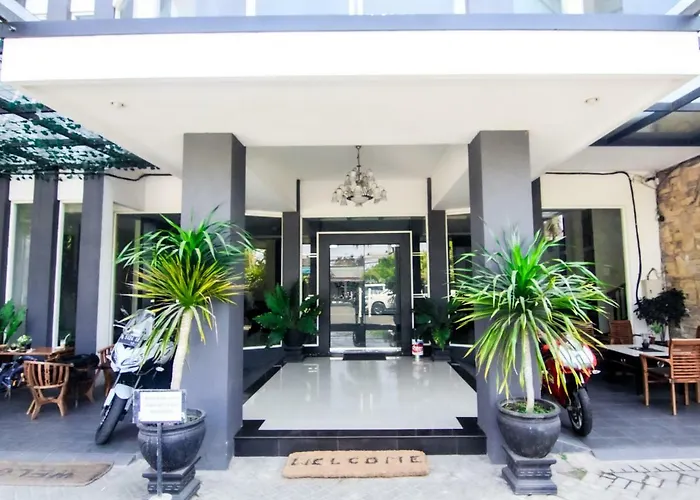 Yno Castle Hotel Malang